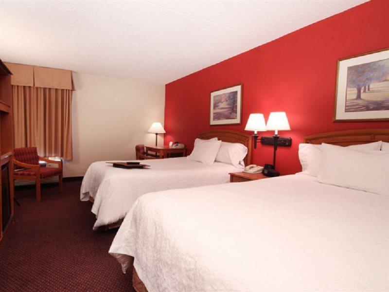 Best Western Plus Meadowlands Secaucus Exteriér fotografie