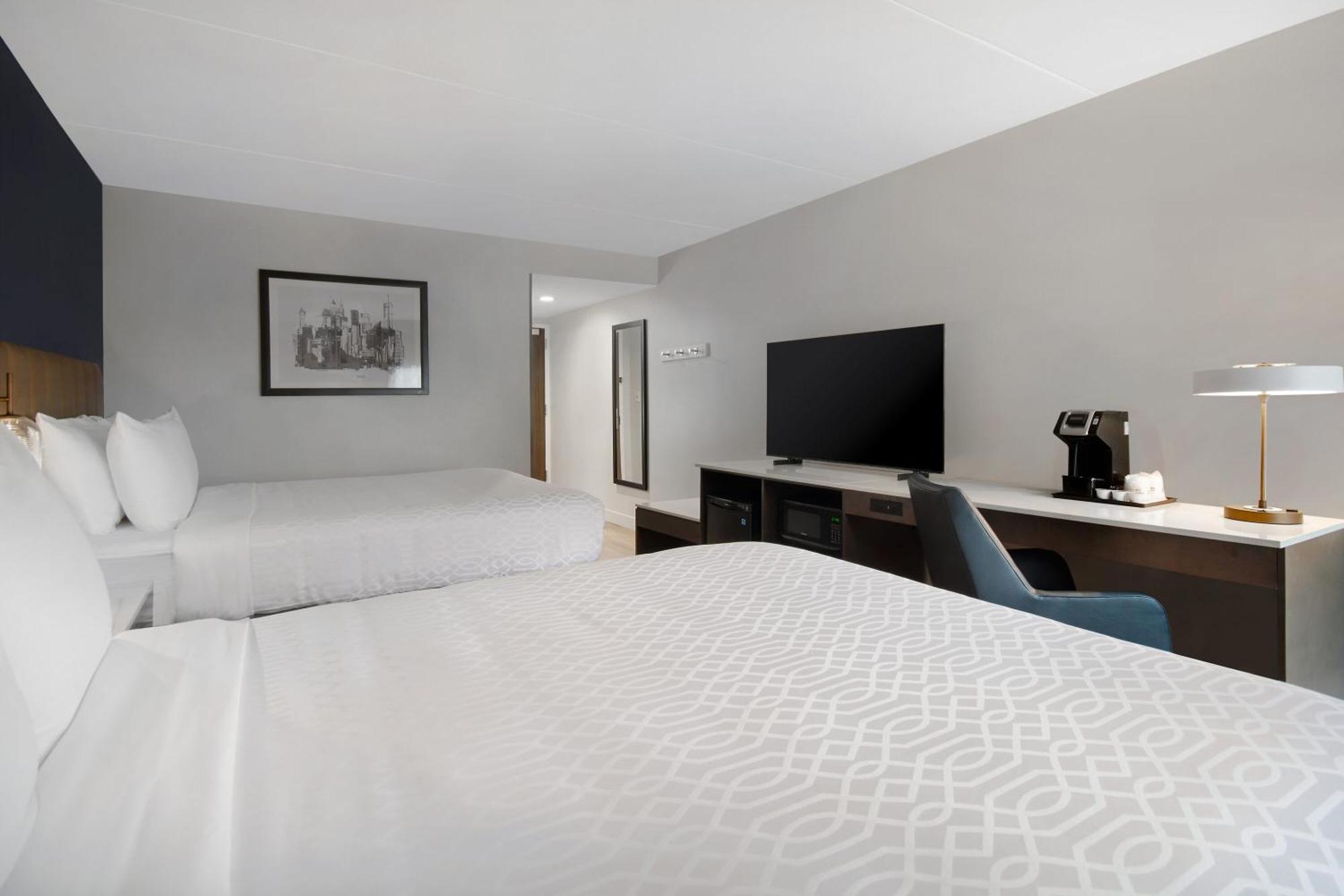 Best Western Plus Meadowlands Secaucus Exteriér fotografie